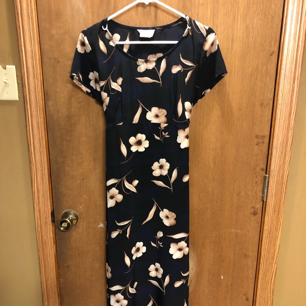 Long black dress
